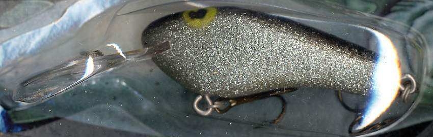 Vintage POE'S SUPER CEDAR Black/Silver Glittler Lure