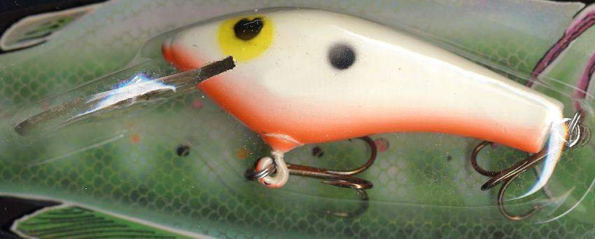 Vintage (1987) POE'S SUPER CEDAR Bone #944 Lure