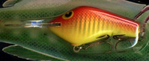 Vintage POE'S SUPER CEDAR Yellow/Red Crawdad 335 Lure