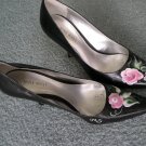 Custom designed hand painted shoes by  Sandi