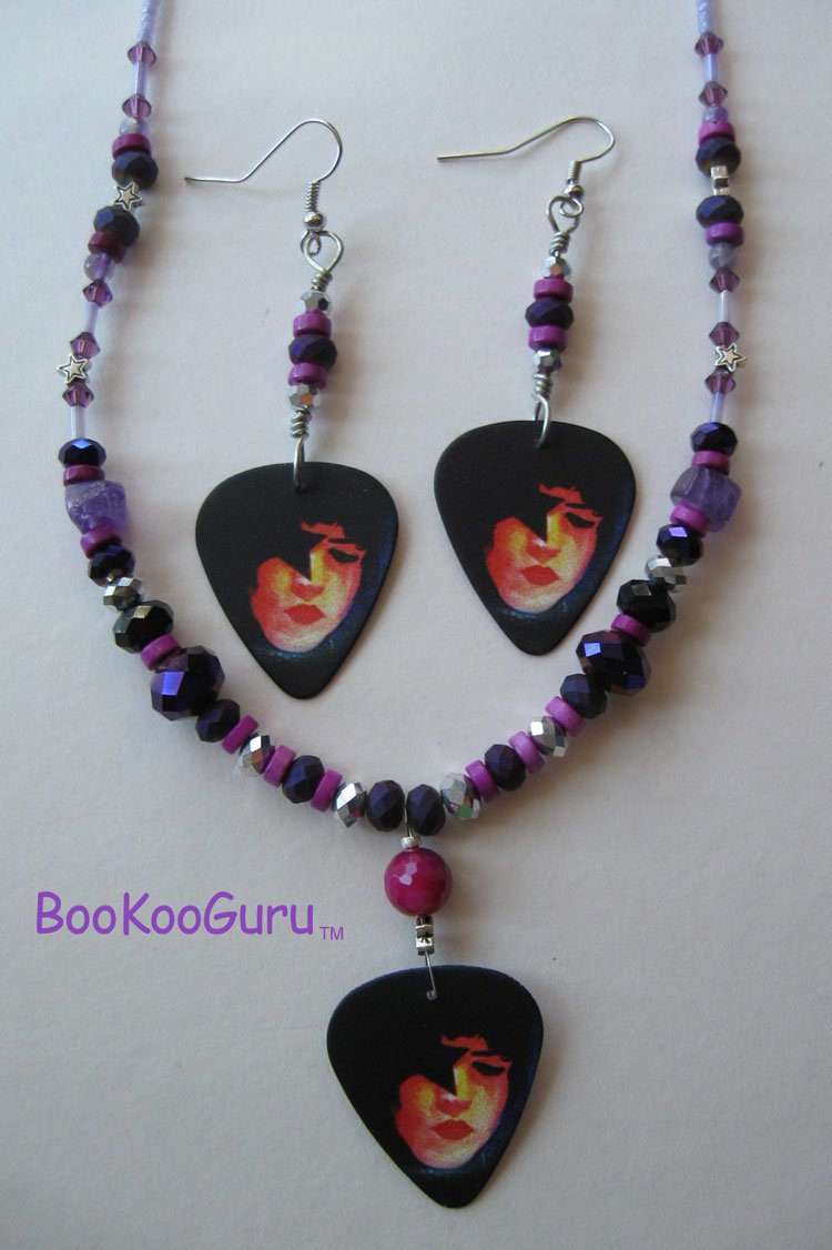 KISS Paul Stanley Guitar Pick Necklace Beaded Design, 