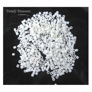 ToHo Cube Beads, 2 mm,15 Grams, Ecru, No. 122, #TrendyTreasuresByRamona,
