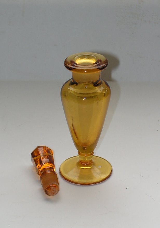 Perfume Bottle New Martinsville Depression Glass Art Deco