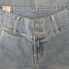 Buckle Brand Jeans Denims BKLE Capri Sz 26 BKE 61