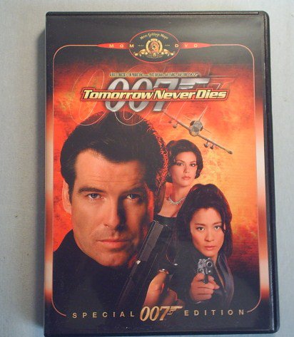 007 TOMORROW NEVER DIES - DVD MOVIE