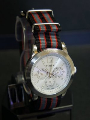 Black Gray and Red Stripe 24mm James Bond Nato Nylon Watch Strap
