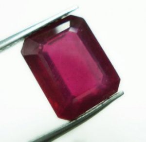 3.60cts Stunning Natural  African Ruby Rectangle shape