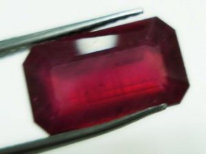 4.10cts Stunning Natural  African Ruby Rectangle shape