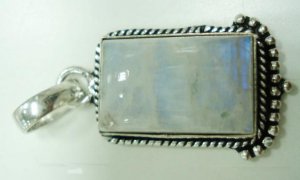 14.35Gms Handcrafted Gemstone & sterling Silver Ring