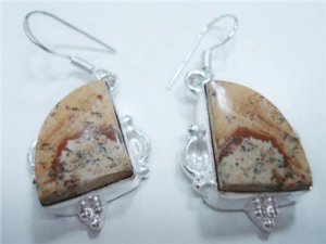11.32gm Handcrafted Agate Gemstone & silver earring