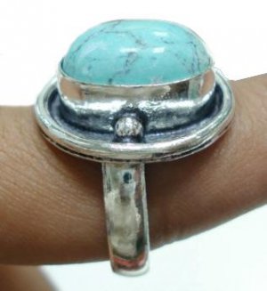 6.91Gms Handcrafted Turquoise Gemstone & Silver Ring