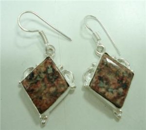 10.35Gms Handcrafted Agate Gemstone & Silver Earring
