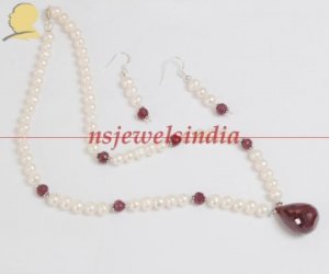 stunning natural pearl & red ruby gemstone necklace