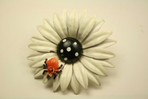 Vintage Flower Pin, Bright White Bloom with Ladybug