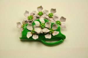 Cute Vintage Metal Enamel Pin, Lily Pad with Flowers