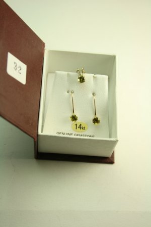 14KT Gold Gemstone Pendant and Earrings