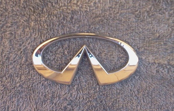 OEM Infiniti Body, Dash, Trunk Emblem. 8cm