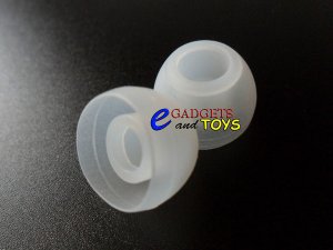 3 pair Clear Medium Replacement Silicone Ear Buds Gels Tips for Ultimate Ears MetroFi 100 150 200