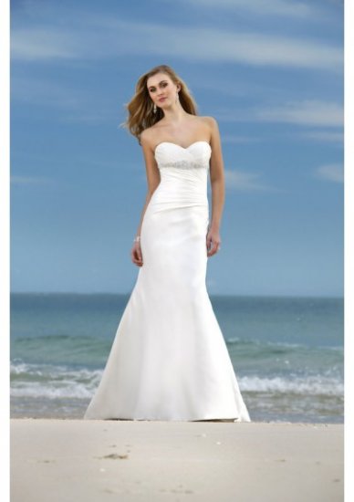 Slim Slight Mermaid Style 2010 New Beach Wedding Dress 2010110