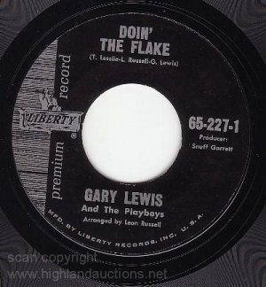 NM LIBERTY 45 + PS GARY LEWIS/PLAYBOYS Doin' The Flake