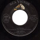 RCA 47-8052 THE TOKENS ~ La Bomba ~ A Token Of Love