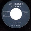 MAYFLOWER 18 45 rpm THE ISLANDERS ~ Tornado ~ Blue Rain