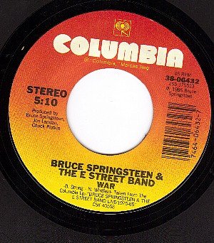 NM COLUMBIA 06432 BRUCE SPRINGSTEEN War/Christmas Baby