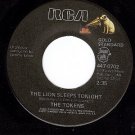 NM 45 RCA 447-0702 TOKENS Lion Sleeps Tonight/B'wa Nina