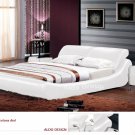 Barcelona Leather Platform Queen Bed White