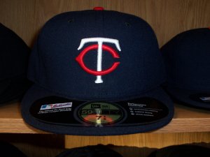 Minnesota Twins Home Fitted