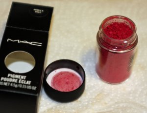 1/4 Tsp MAC Pigment SAMPLE ~ Brash & Bold~