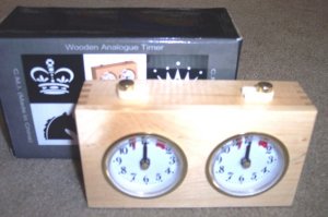 WOODEN MECHANICAL ANALOG CHESS CLOCK TIMER NEW IN BOX