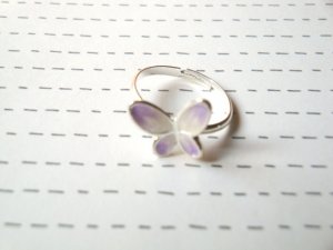 R326 Lavender Butterfly Silver Ring