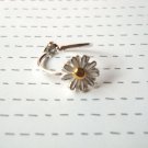 R287 Daisy Silver Ring