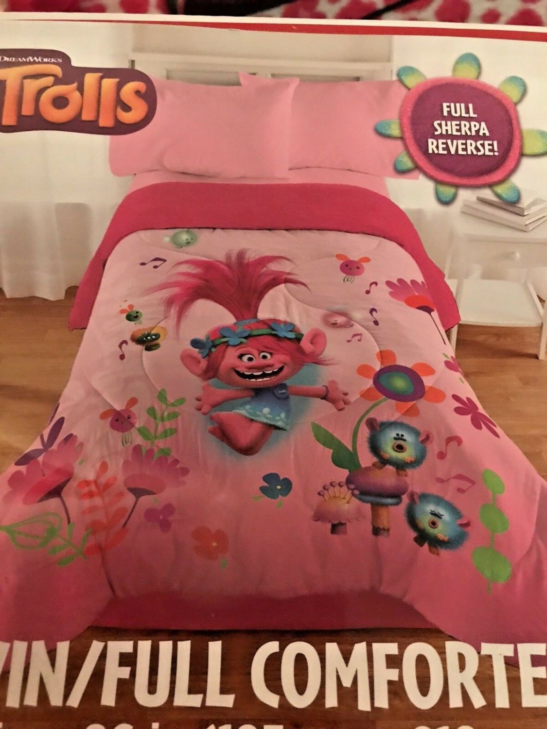 Trolls Stand Out Twin Full Comforter Full Sherpa Reverse