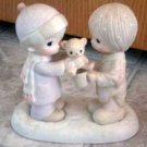 Precious Moments : Christmastime is for Sharing : Enesco Porcelain