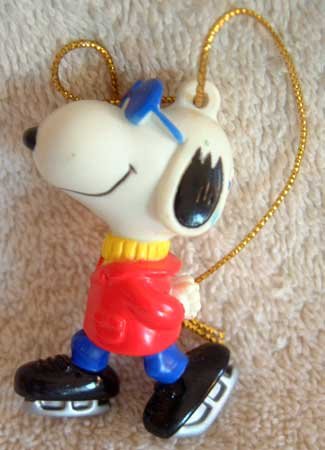 SNOOPY on Ice Skates Winter Holiday Ornament