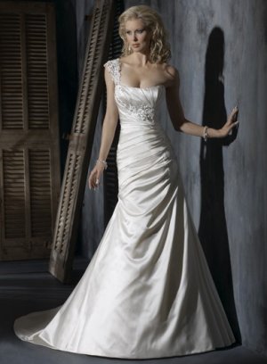Bridal Dress 106