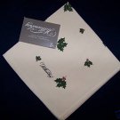 1 WILLIAMSBURG HOLIDAY BOUNTY NAPKIN  NWT