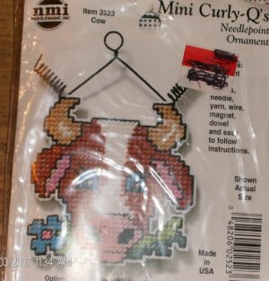 Mini Curly Q Cow - Includes Wire Hanger - Cute