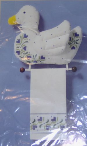 JUST DUCKY TOWEL HOLDER FROM CREATIVE CIRCLE - HEARTS