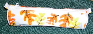 AUTUMN LEAVES BRUSH BAG, PRETTY COLORS
