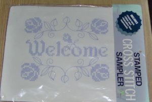 WELCOME WITH ROSES - SIMPLE AND SWEET - NEW
