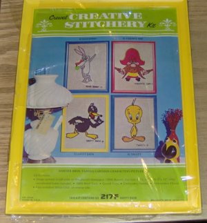 DAFFY DUCK PICTURE - CUTE - WITH FRAME