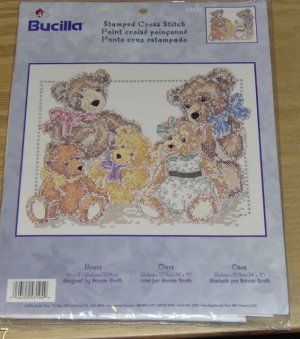 BEAR FAMILY - CUTE PICTURE