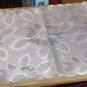 SILKY FLOWER TABLERUNNER - WHITE - NEW