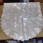 SILKY FLOWER TABLERUNNER - WHITE - NEW