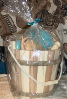 Wood Pail Gift Set, Great Christmas Gift,Mother,Sister