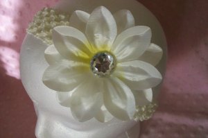 Ivory Interchangeable Tropical Lily---Perfect Size----