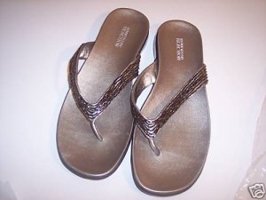 NEW~KENNETH COLE BEADED SANDALS SHOES STUNNING FLIP 10
